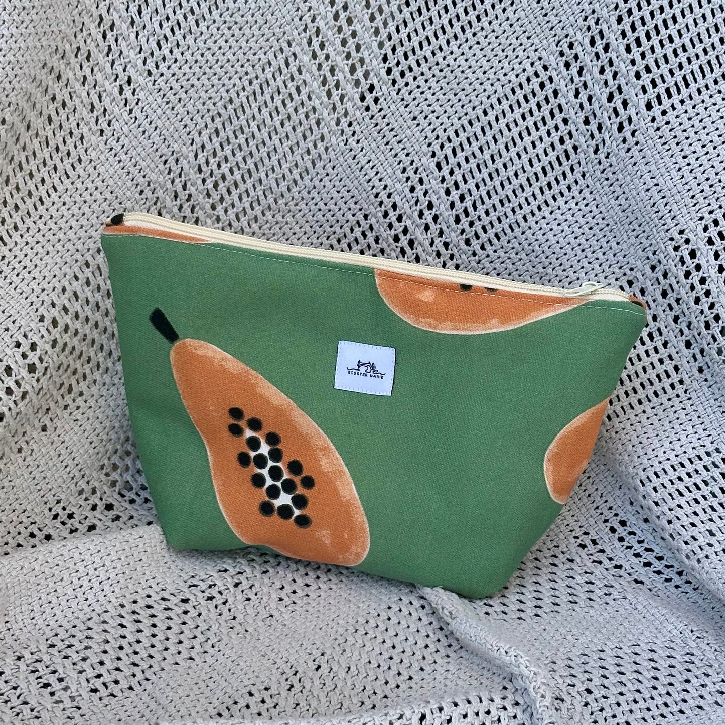 Papaya Pouch