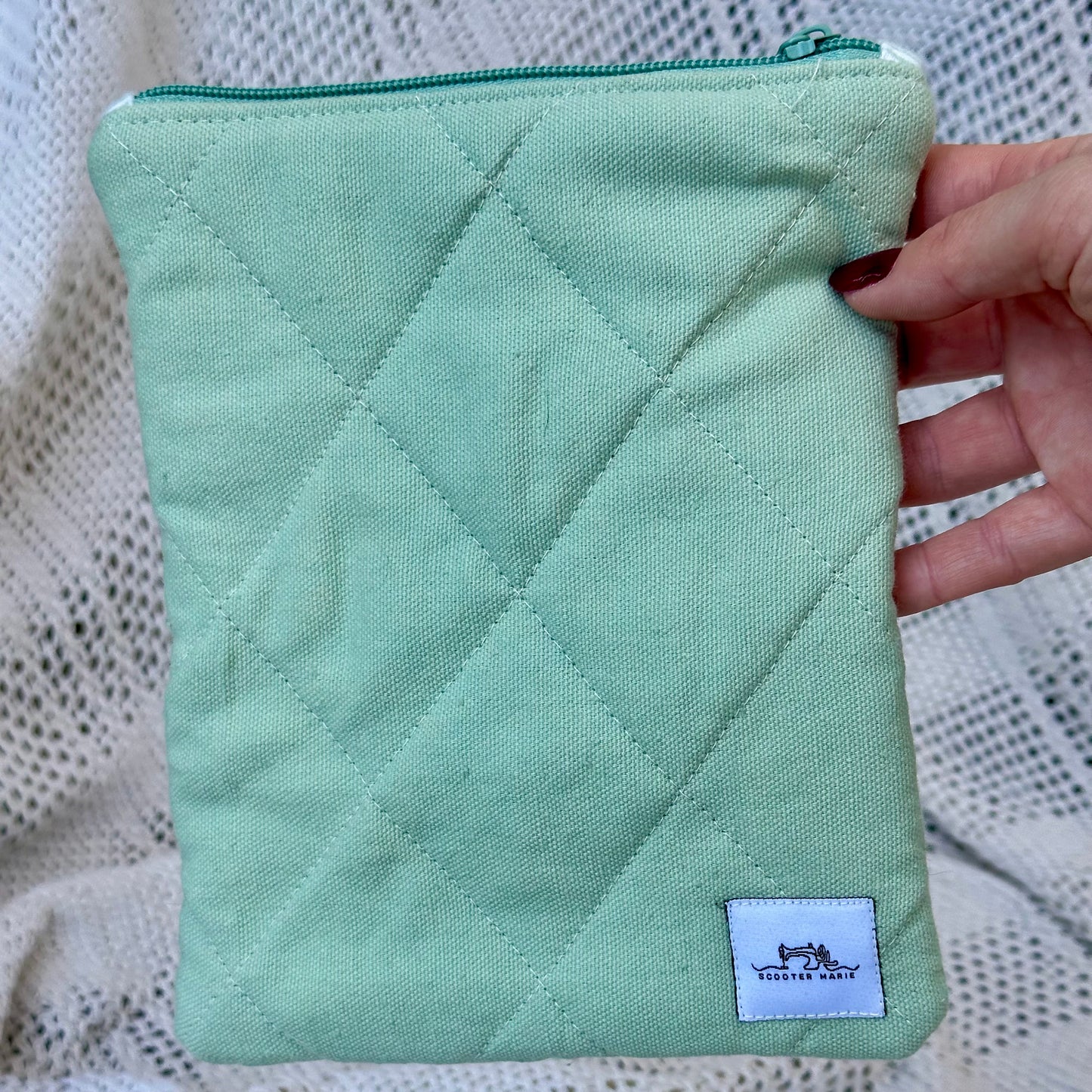 Green Kindle Sleeve