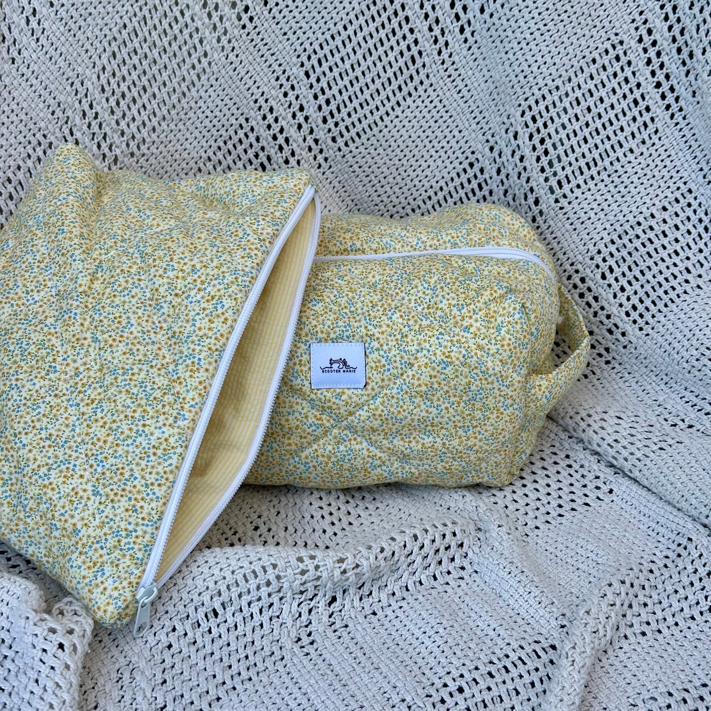 Floral Fields Pouch