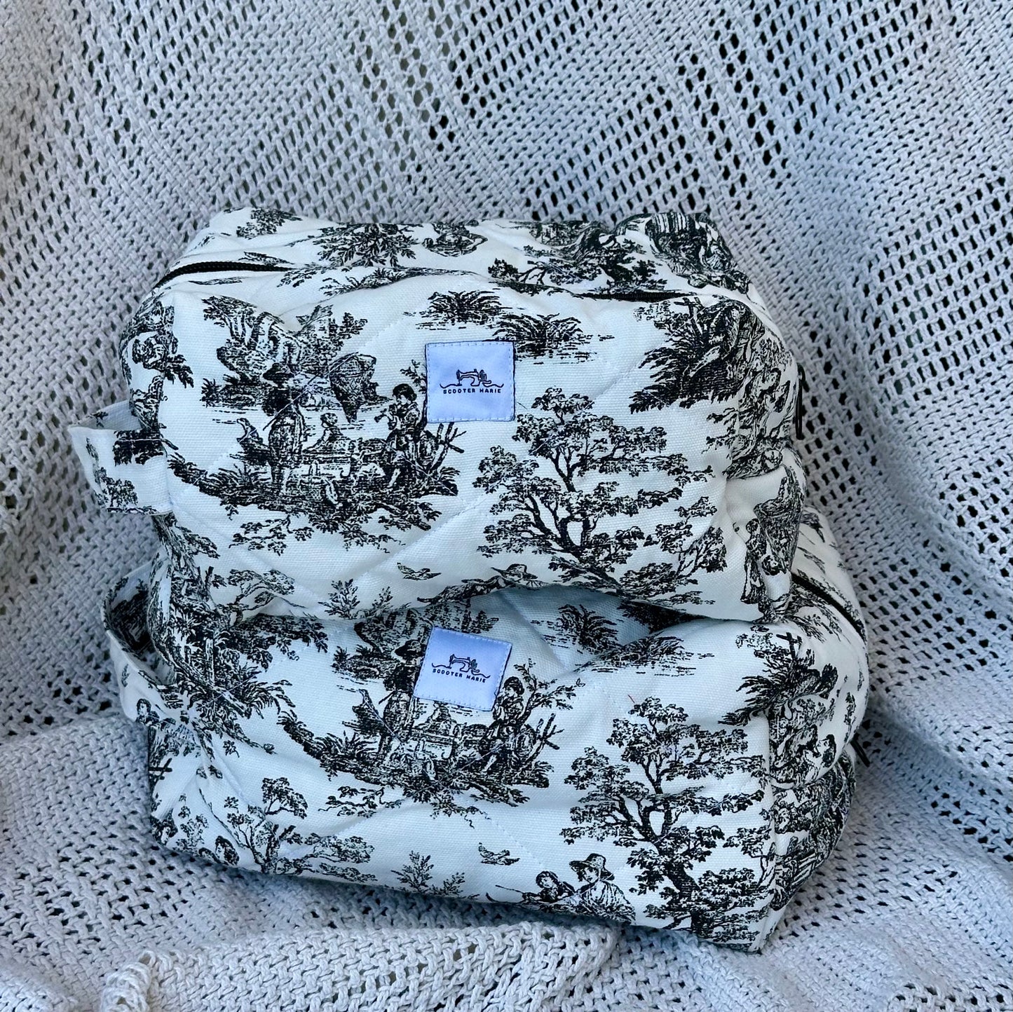 Black and White Toile Small Boxy