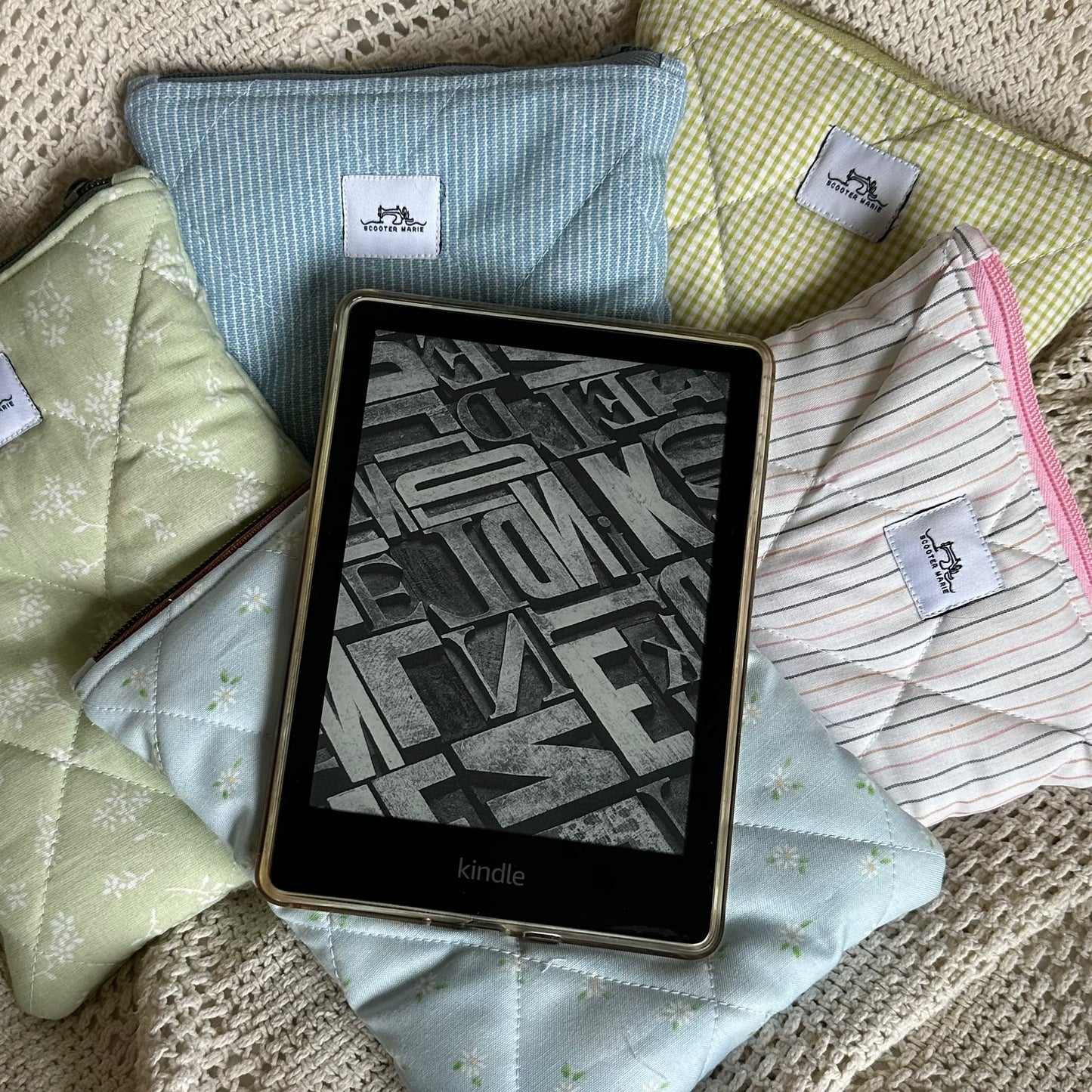 Green Floral Kindle Case