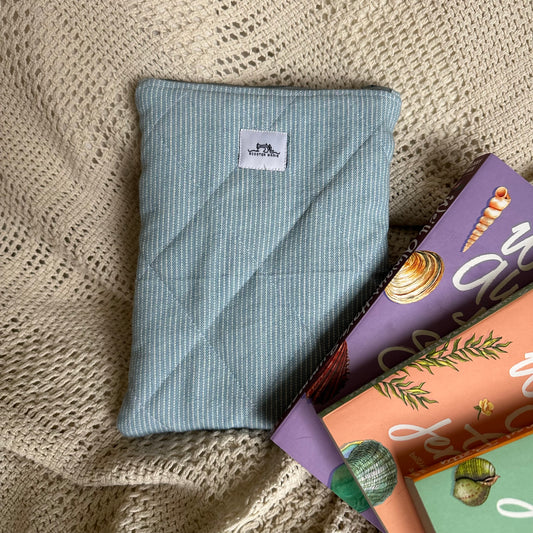 Blue and White Kindle Case